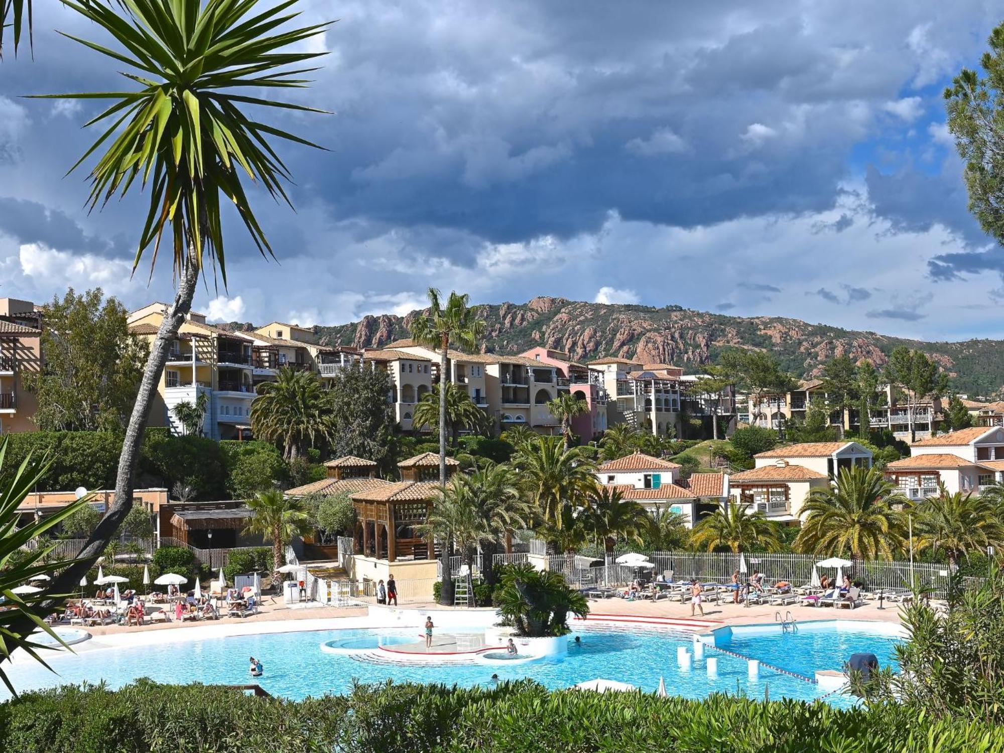 Apartment Village Cap Esterel - Le Village-9 By Interhome Saint-Raphaël Zewnętrze zdjęcie