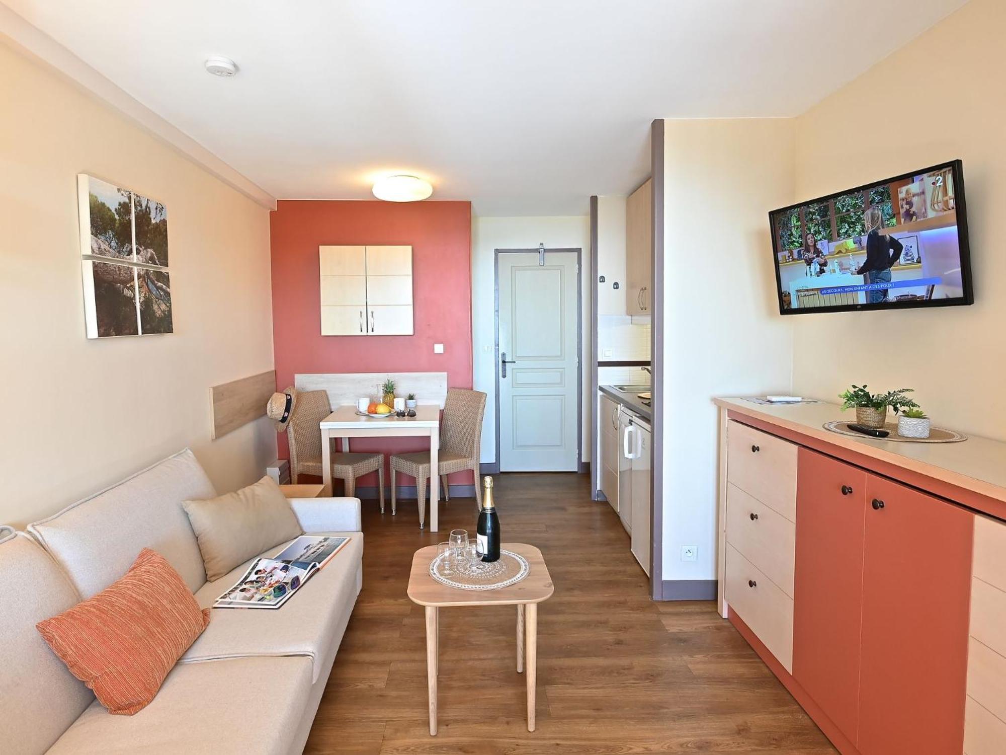 Apartment Village Cap Esterel - Le Village-9 By Interhome Saint-Raphaël Zewnętrze zdjęcie